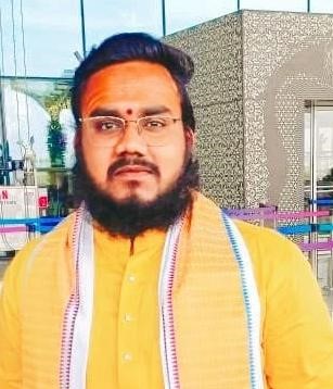 एस्ट्रो शिवानन्द दास जी महराज